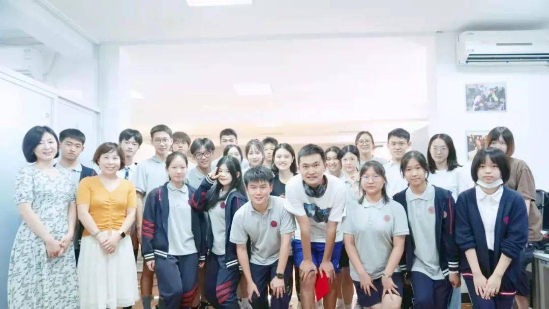 ec06c98edced4a8fa1f075510cc5d6eb.jpeg