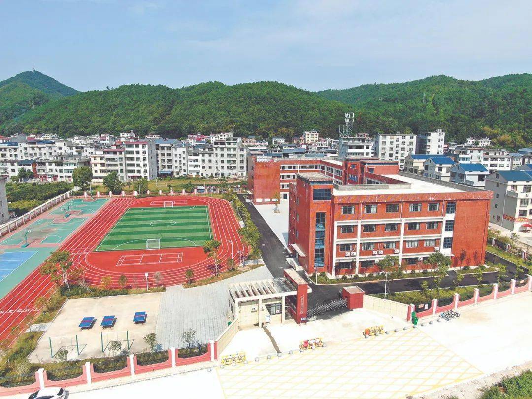 赣南日报解放思想奋勇争先奋力建设新时代风景独好会昌