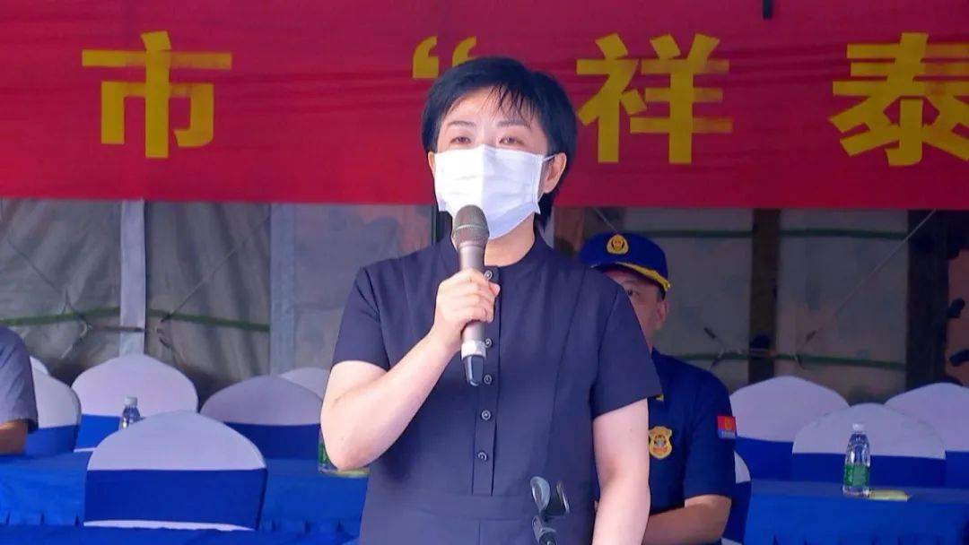 市领导刘浩,王学锋,陈金观,市政府秘书长钱忠参加相关活动.end