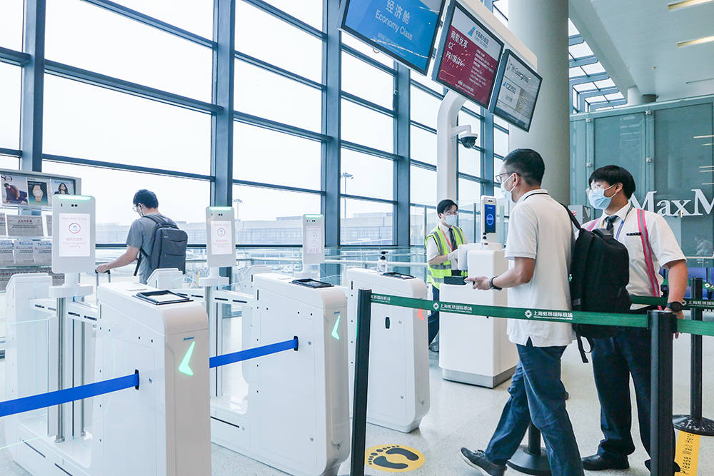 上海机场集团国庆期间浦东虹桥两大机场客流将达160万