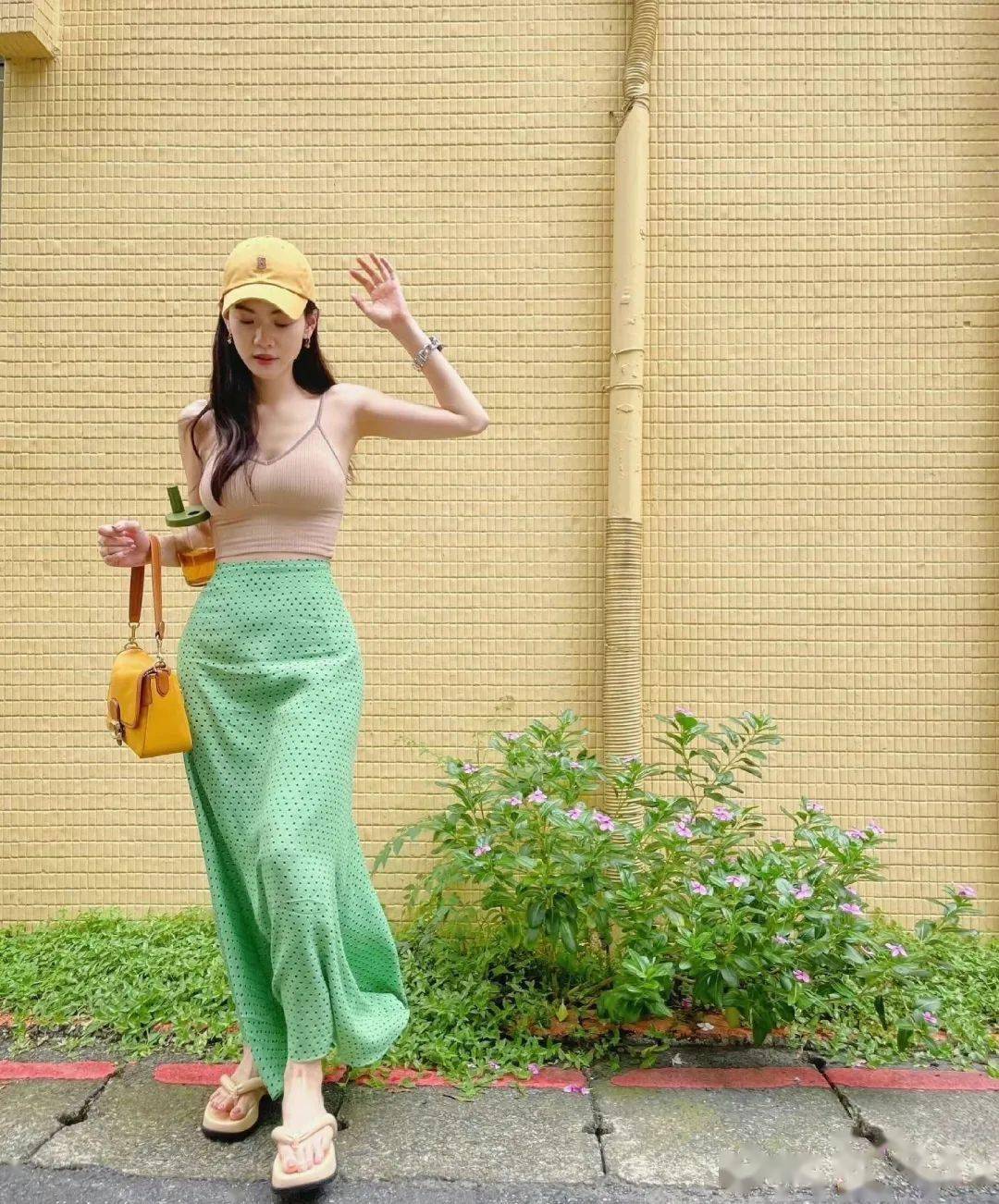 进行 秋冬就是要把棕色玩出彩