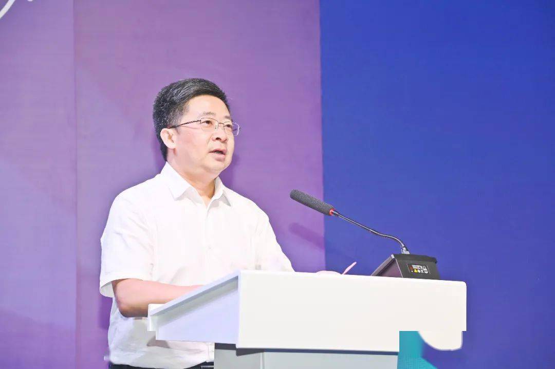 副区长陈建忠,吴江开发区党工委副