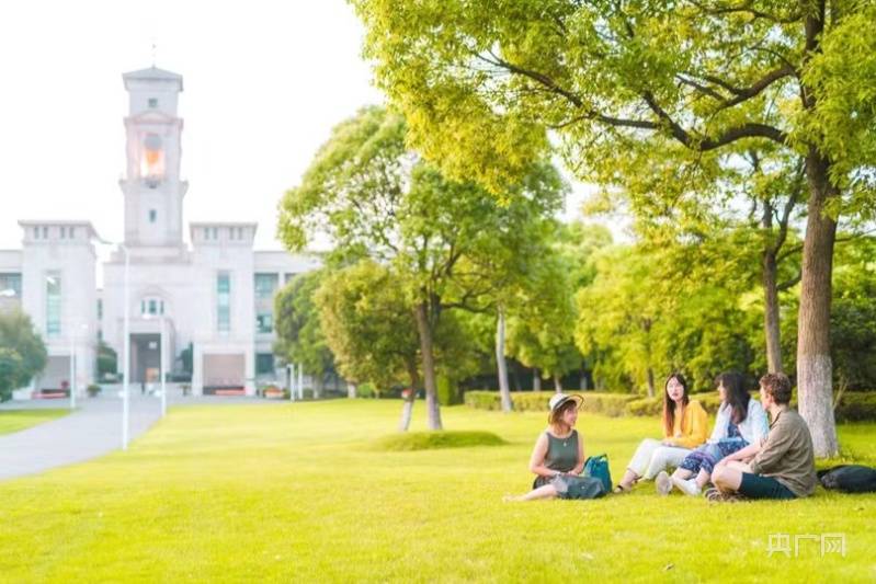 毕业生|宁波诺丁汉大学：秋季自主招生录取本科生中超9成持有全球前50强院校录取通知书