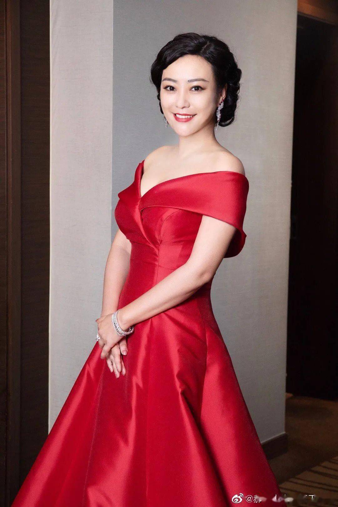 友情|演员动态周报 | 刘德华张子枫《危机航线》、郝蕾王鸥《熟年》、张晚意郑云龙《非凡医者》、陈星旭李兰迪《星落凝成糖》等