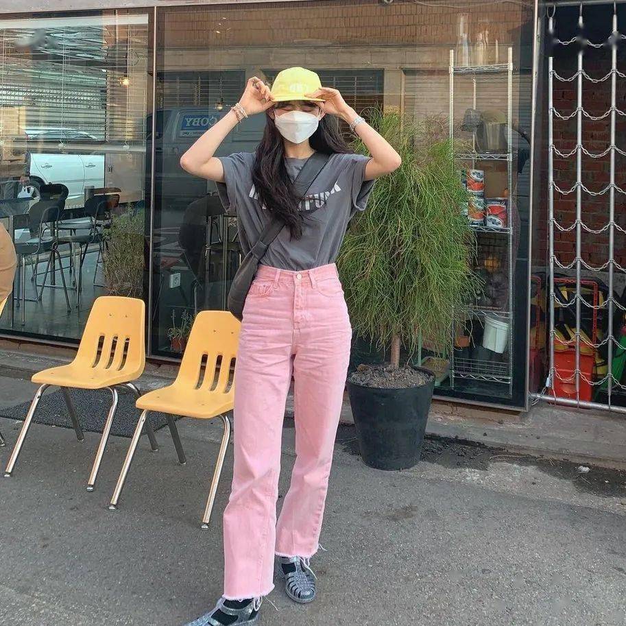 韩系 4 位宝藏 Ins 博主分享,我的穿搭都从这里取经