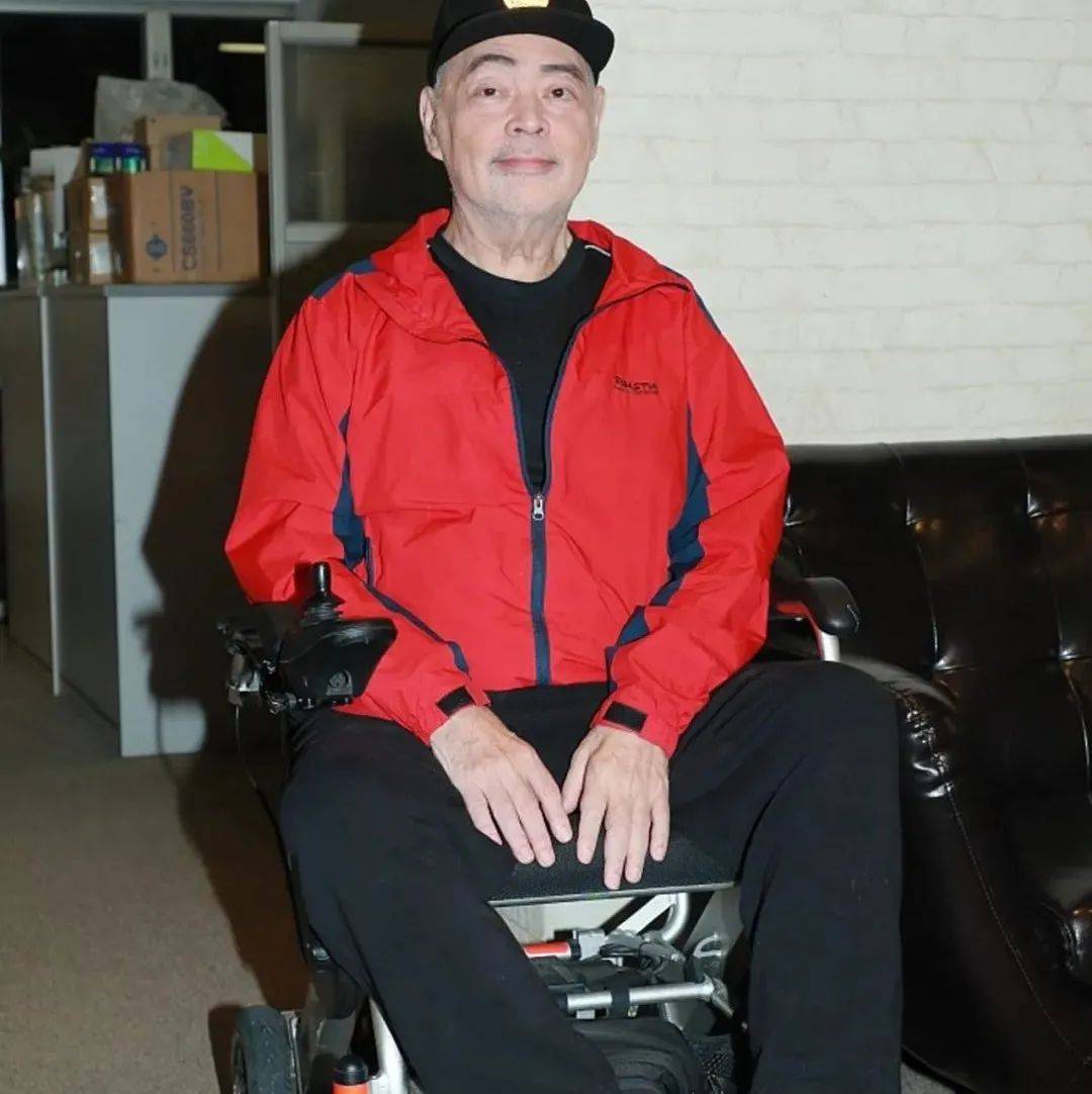张伟文休养近一年身体状况明显改善!_方俊