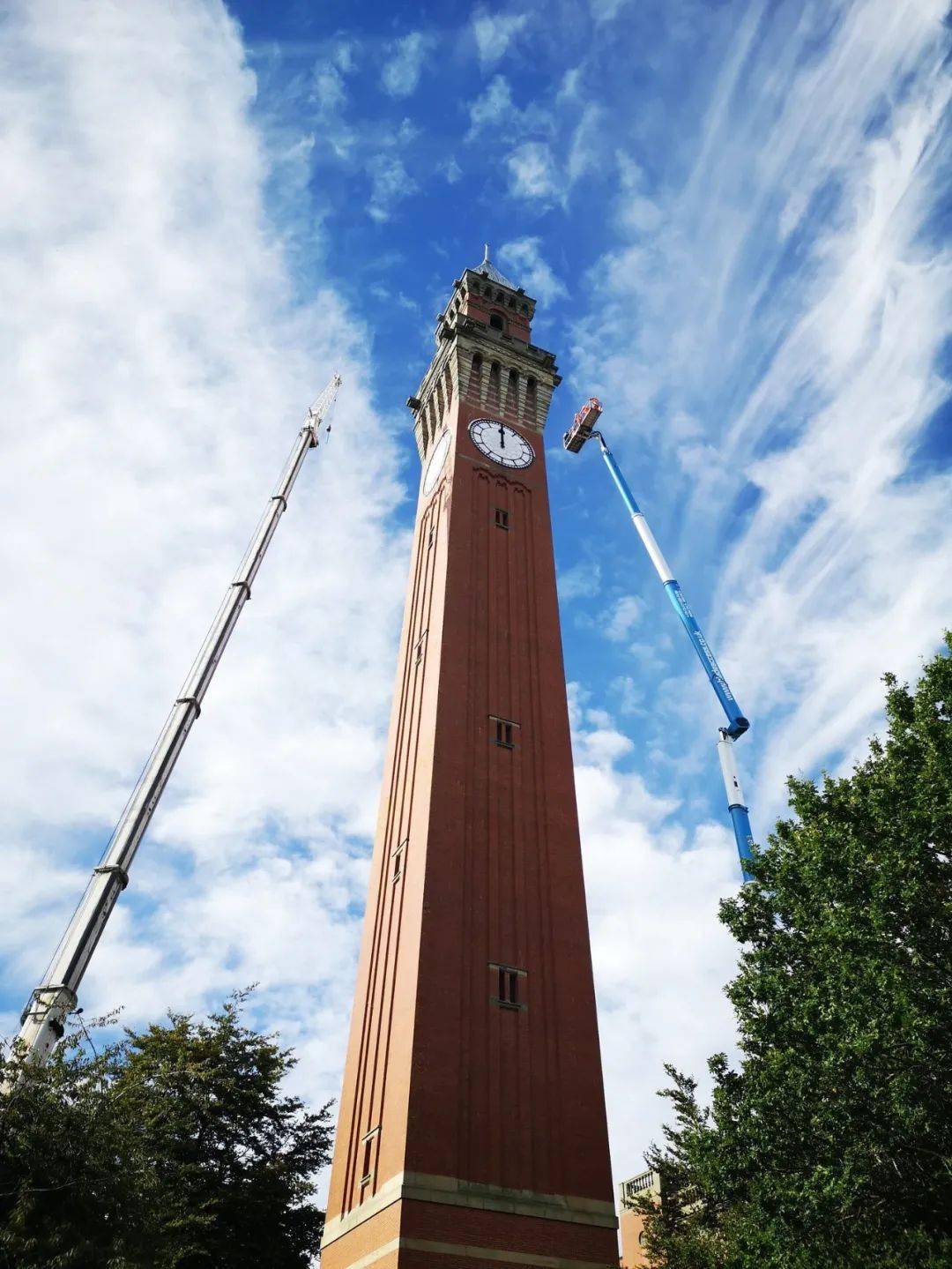 时隔18个月伯明翰大学老乔钟楼修好了