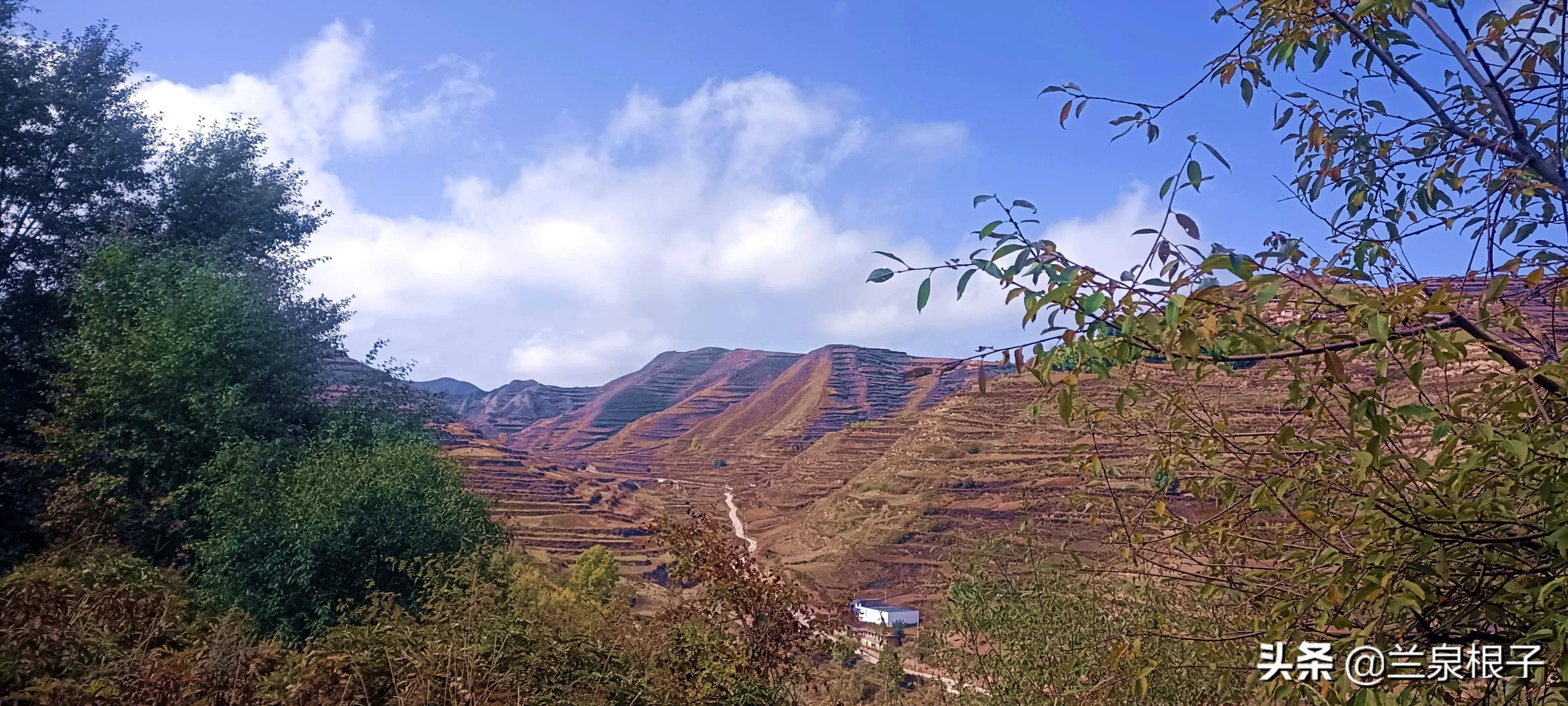 最美的风景在路上,阳光灿烂,一路上欢歌笑语随心而拍.