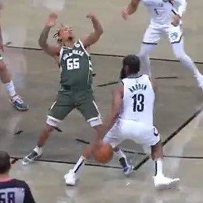 疑似与凯尔特人展开秘密谈判引发联盟震动