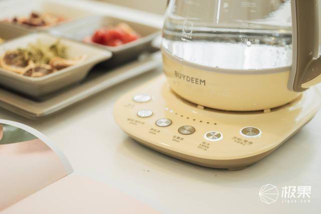 厨艺厨艺小白也能做出软糯银耳羹？一键温泡智能控温，美味营养双重兼顾