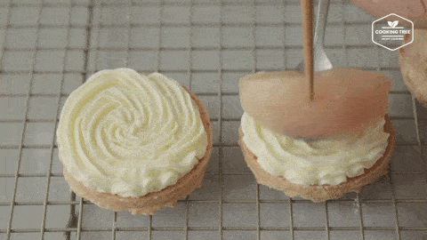 6b8cf728cbdc4a6a9eb6c1f9a7b7b653.gif