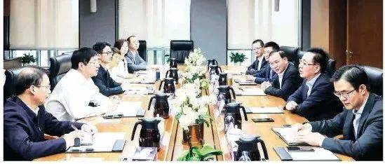 周家斌在京拜访中免集团董事长彭辉_桂林