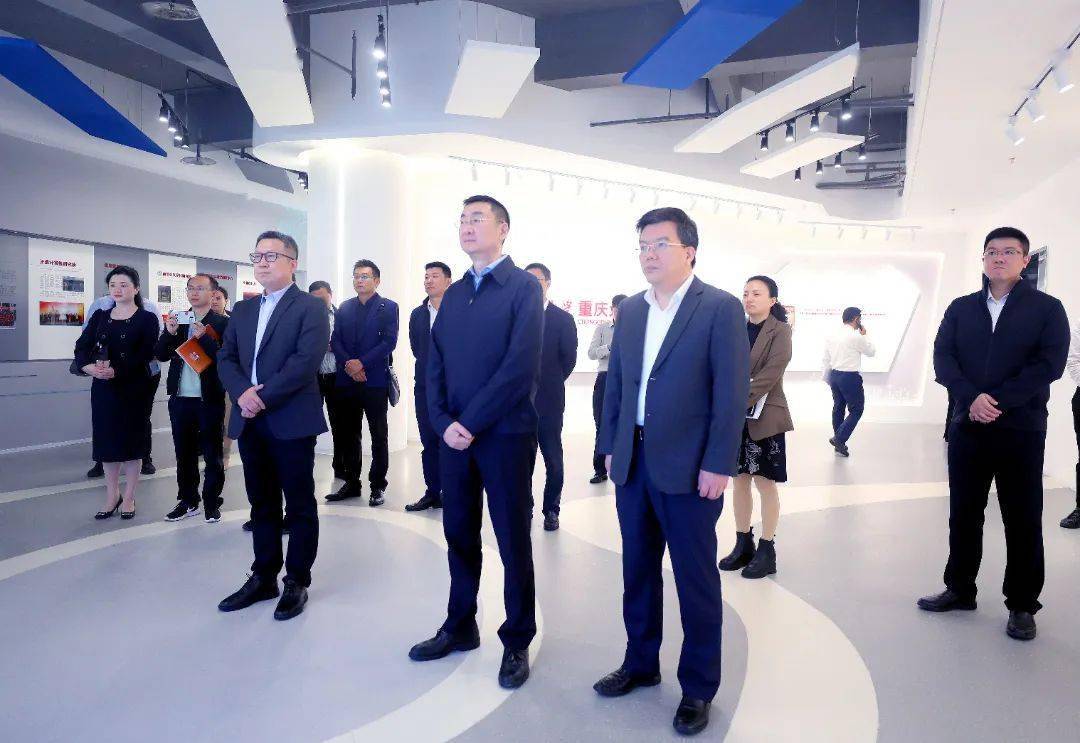 成都高新区党政代表团赴重庆高新区考察调研