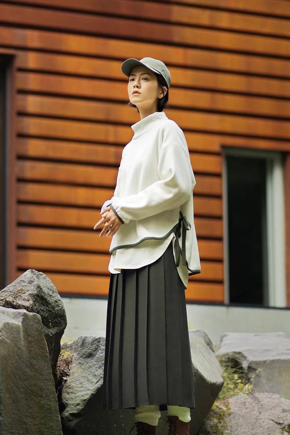 零点 优衣库今秋最潮联名？！首次合作「国际机能大牌」！明晚零点拼手速！