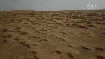 471b1037b59d458d8105066b2e3d8a0e.gif