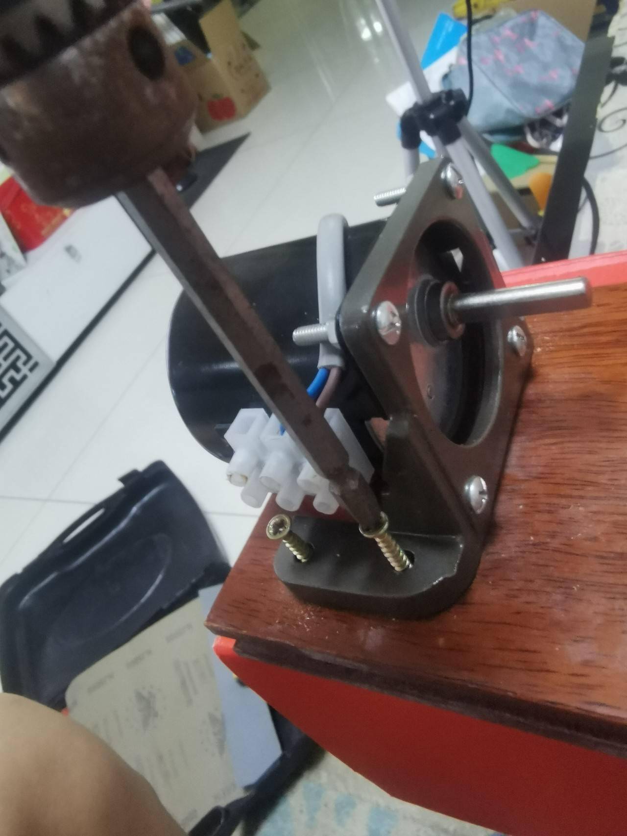 diy鱼竿上胶机做好了喜欢diy的钓友速来围观吧