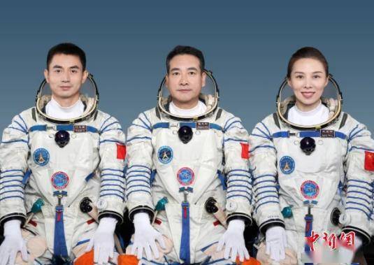 网友|神十三航天员太空过年吃饺子这事，网友操碎了心……