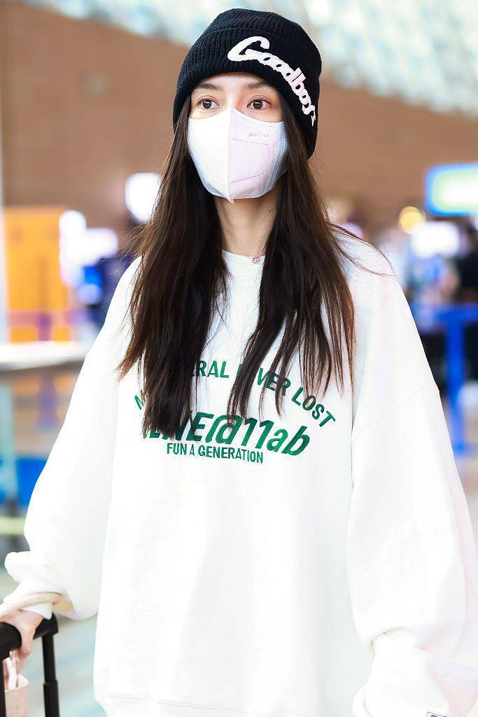 时间 降温预警！时髦针织帽才是无惧寒风的必备单品