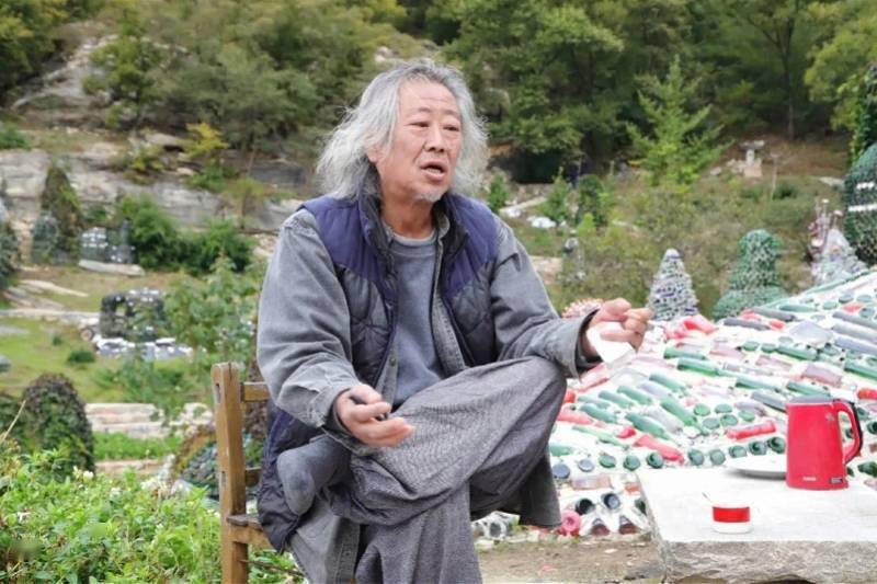 艺术|30多位文艺界大咖齐聚大黑山：纪念刘骁纯，看望于振立