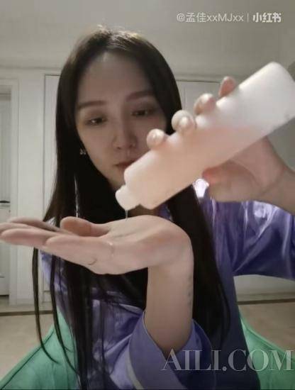 需求换季干燥急需补水 肌肤怎么“喝”精华水