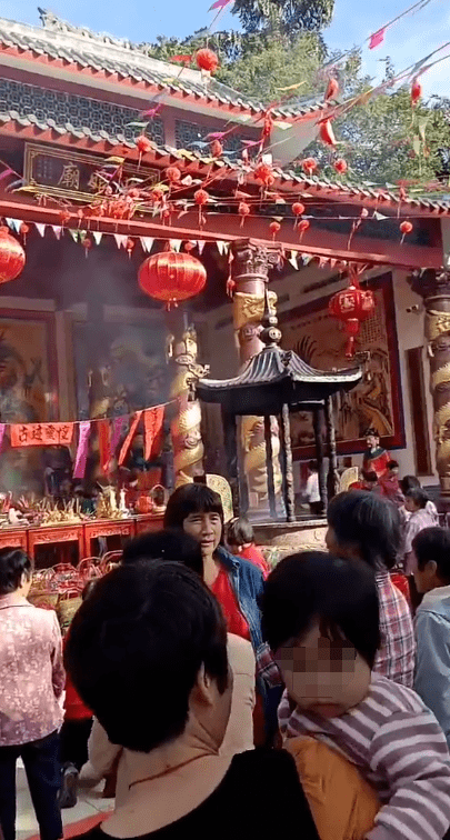 当天,是兴业山心龙江姑娘庙庙诞的日子