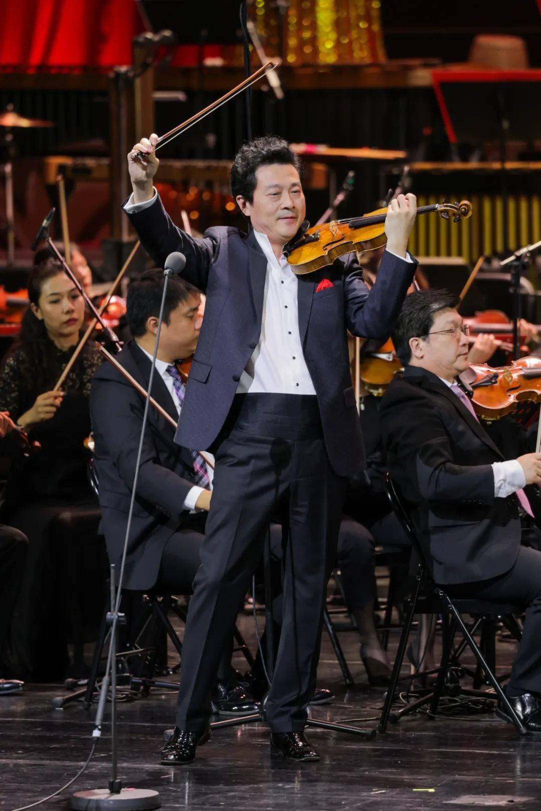 中国爱乐乐团为第十三届中国音乐金钟奖开幕