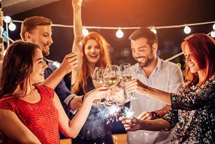 冬装|为什么秋天最适合喝酒？这18个理由够不够！