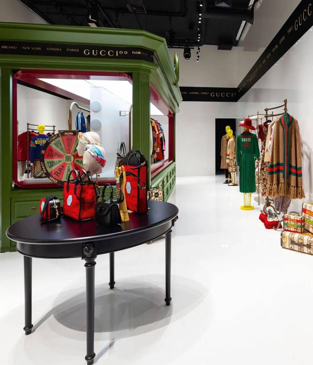 gucci一百周年快闪店来了在双g魔盒里玩起了复古和音乐