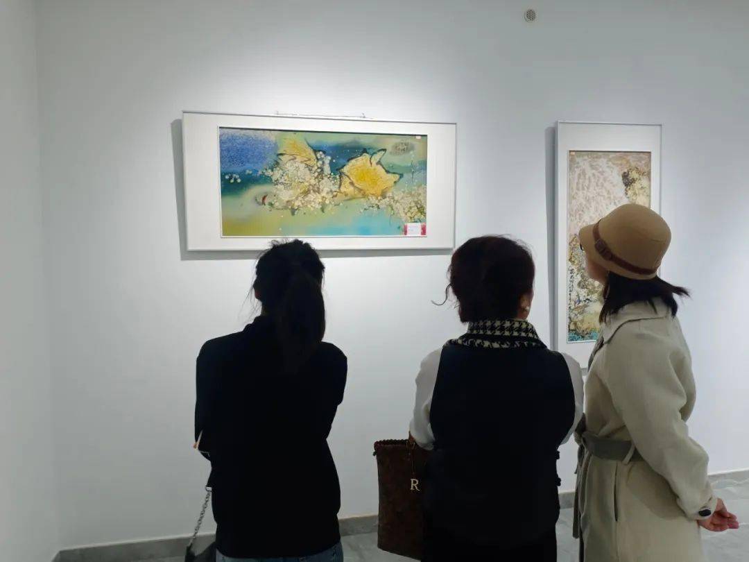 【瓷博会进行时】复烧点火、摄影展、青铜展...瓷博会精彩继续！