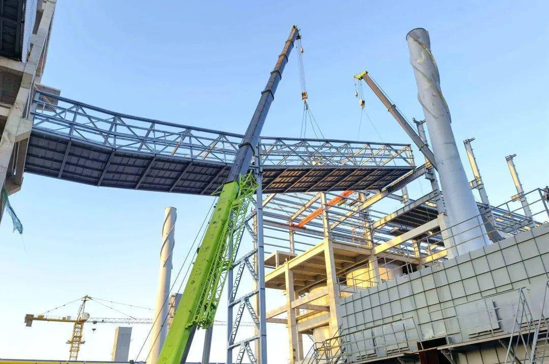 河北烧结项目主线钢结构通廊全线贯通0510月14日,交通公司承建的新乡