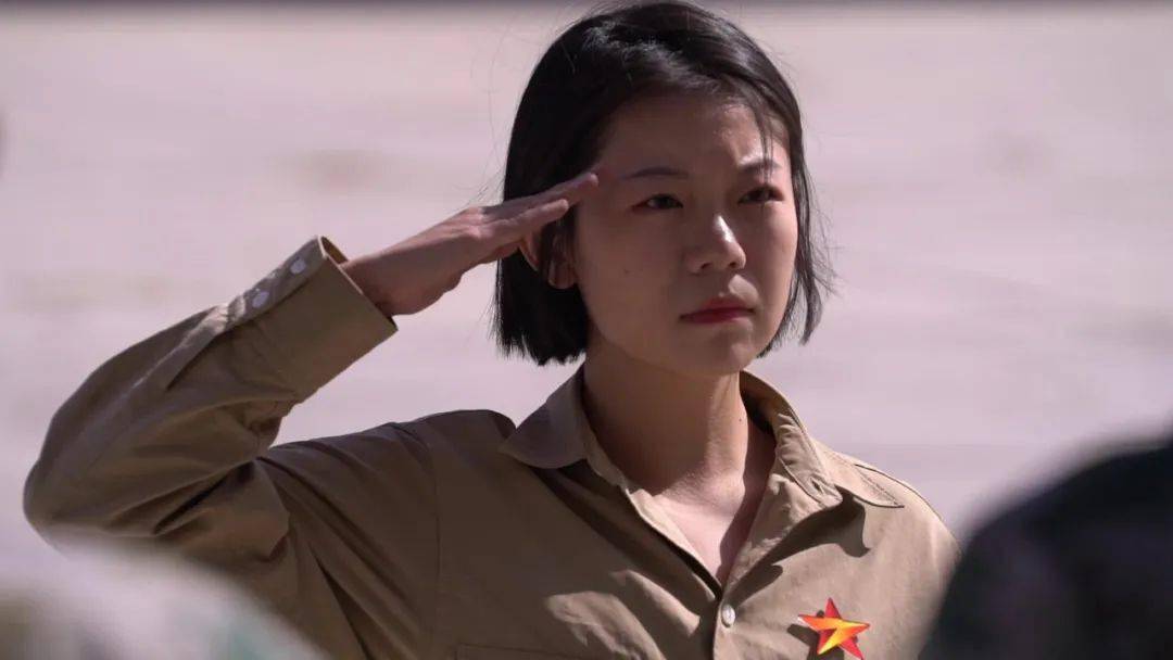 再见战友!"最美坦克女兵"与99a重逢