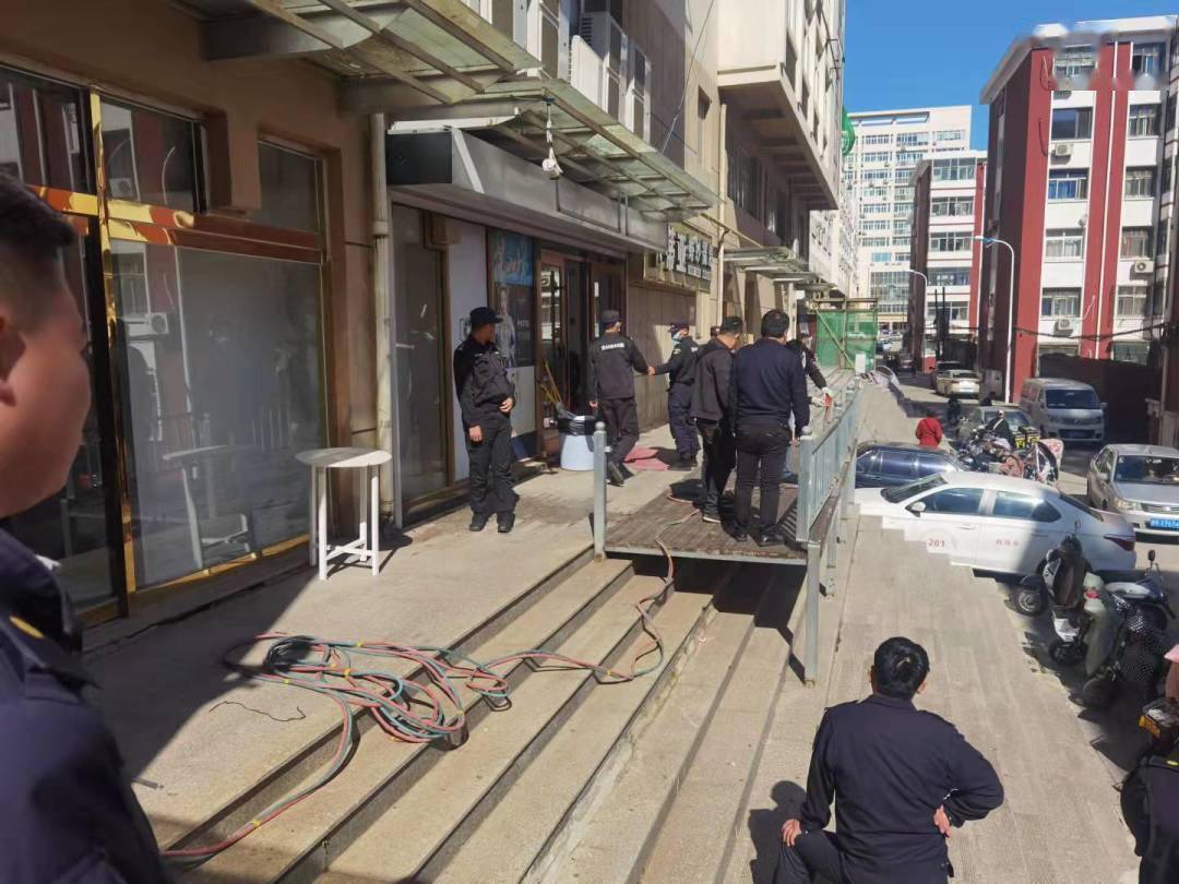 杨村街道拆除违章建筑杜绝私搭乱建