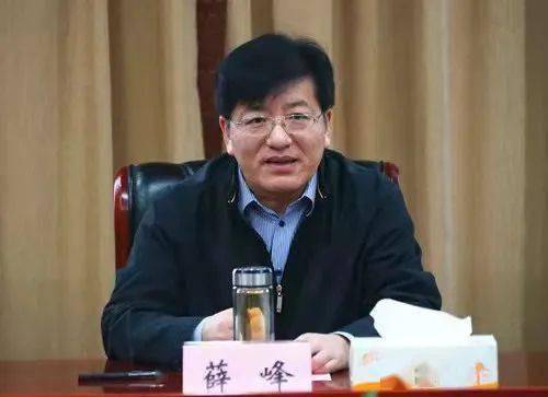 薛峰召开结对企业诉求问题商讨会