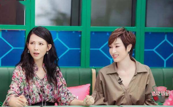 蔡少芬|《请吃饭的姐姐》魔术师神奇“读心术”震撼众人，蔡少芬表演纸牌魔术意外连连