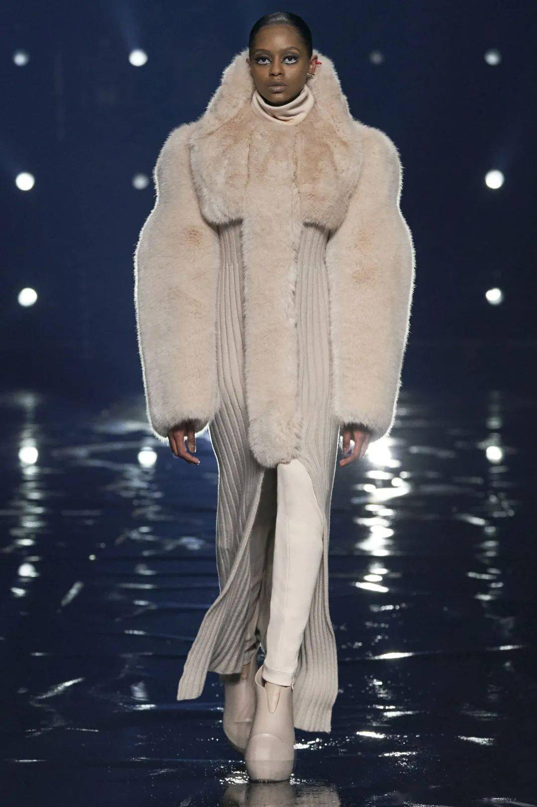 Sacai 针织拼接|元素碰撞之美