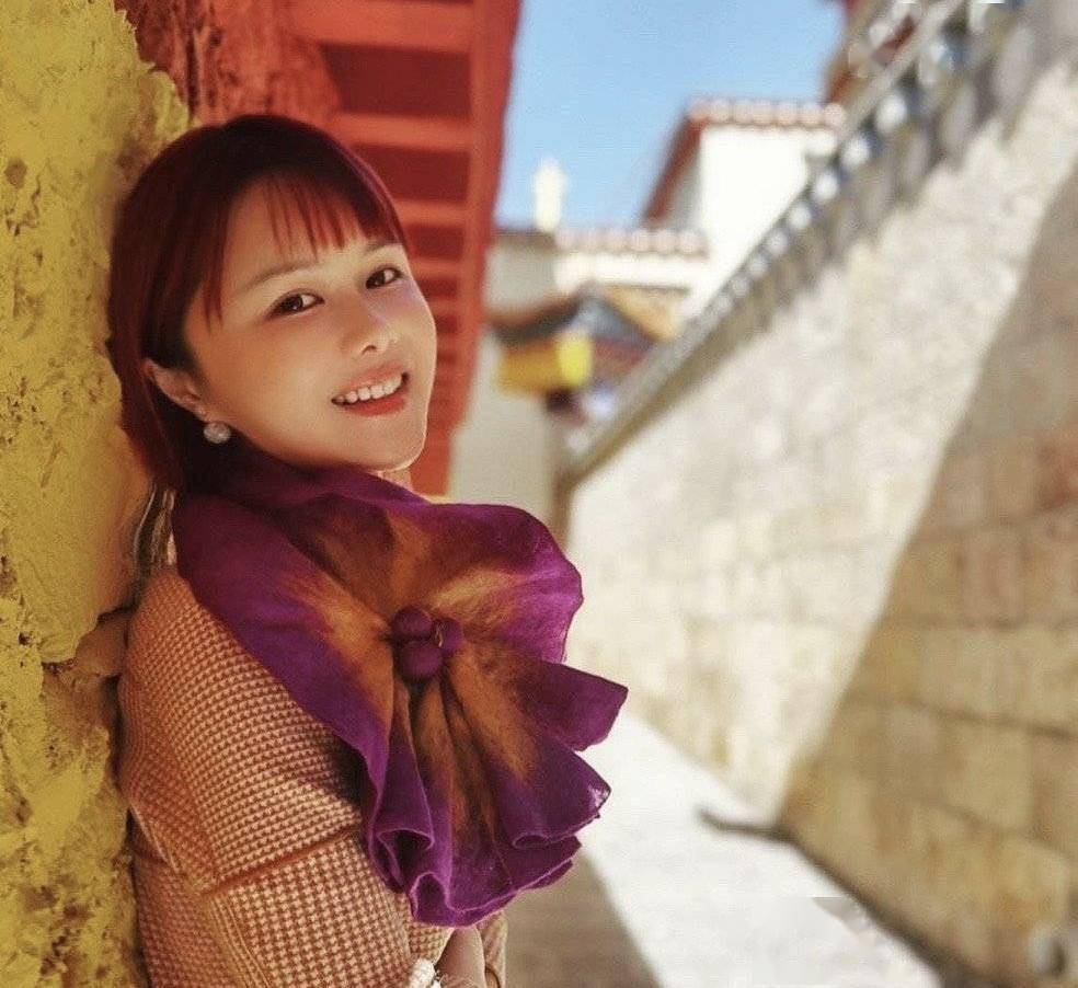 tvb御用"丑女"内地开发茶林,自费137万读mba,手握8000万财产_刘思希