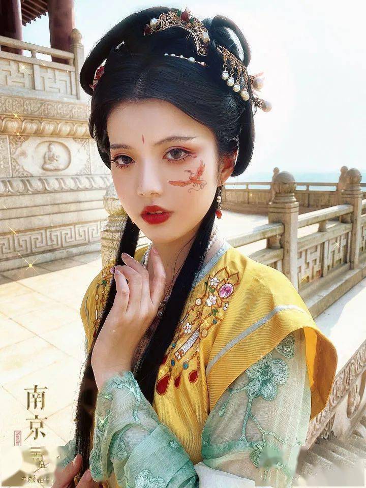 一拍穿越千年美颜相机中国颜创新传统美学营销