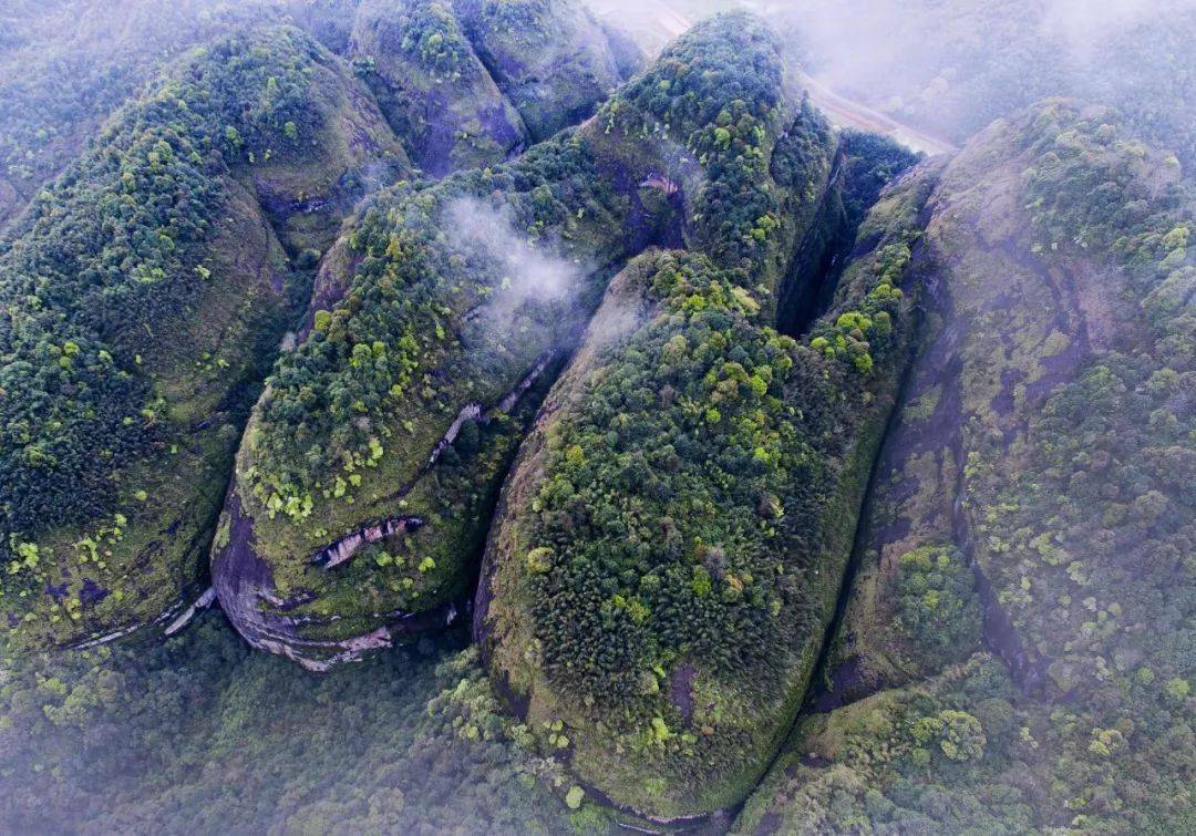 中國從南到北的丹霞地貌,太震撼了!_江郎山