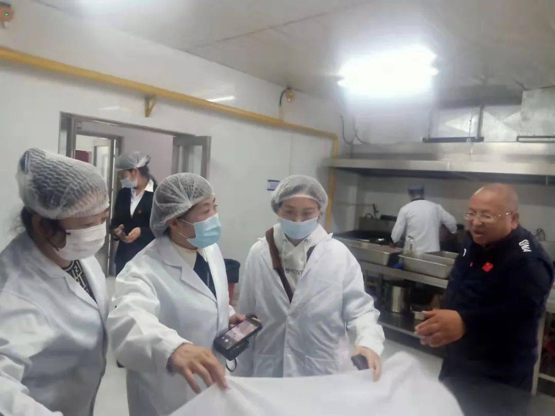 素材| 呼兰一中