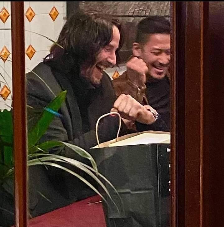 劳力士|《疾速追杀4》杀青 基努送同事劳力士 甄子丹晒照