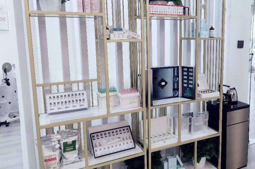 套餐【五店通用】来skin79做一次肌肤透亮管理，清洁补水做到位，后续保养才有效！