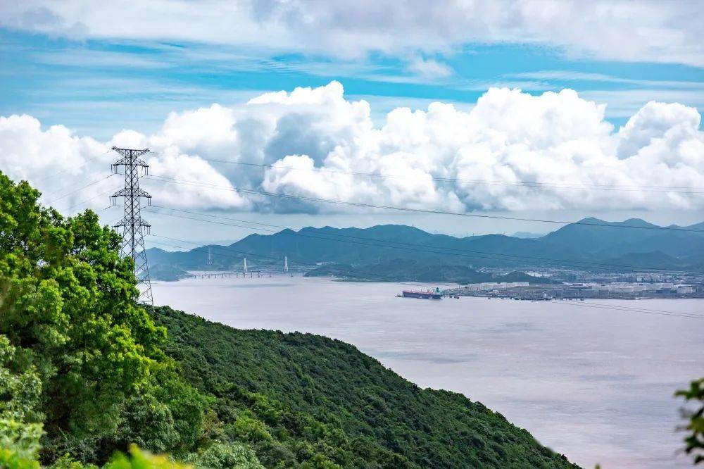 金塘仙人山只缘身在此山中