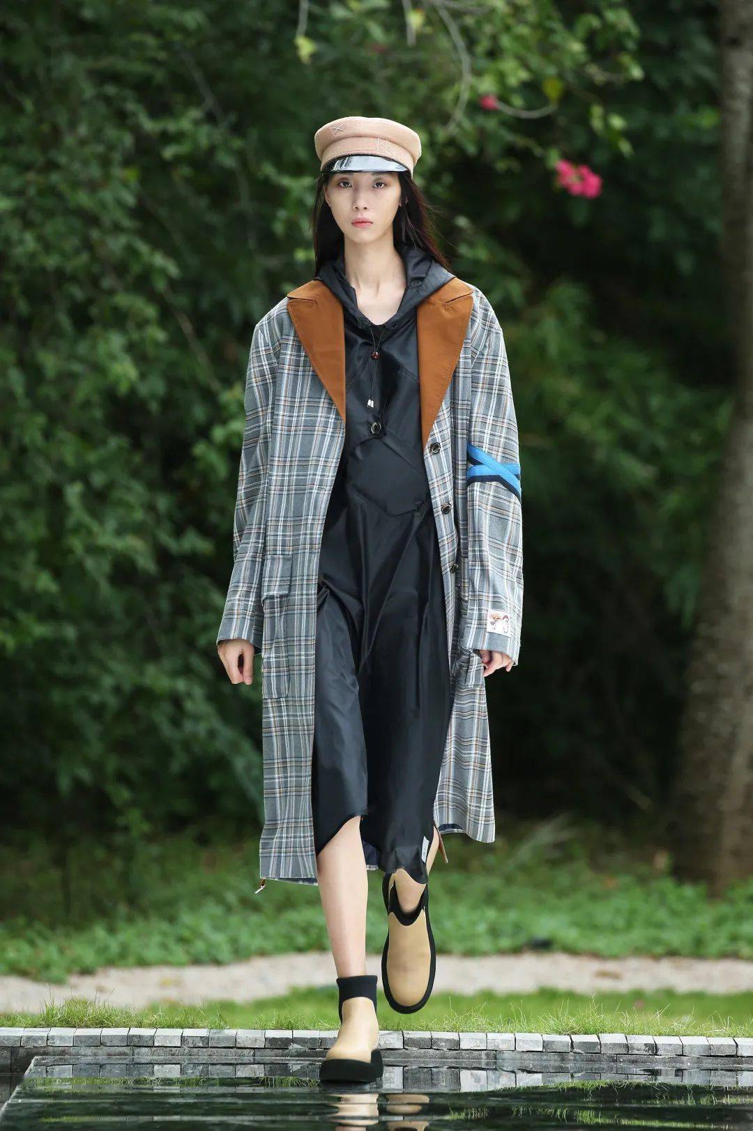 服装 S/S2022深圳时装周|DAY4:别样角度,诠释「型」之烂漫