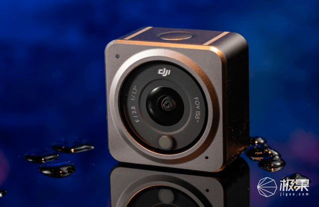 大疆「颠覆性」运动相机上手！模块化设计，一秒“吸”走你｜附视频