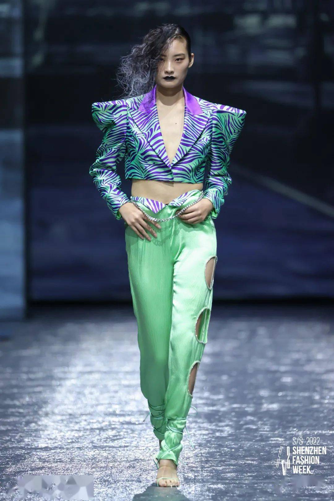 服装 S/S2022深圳时装周｜DAY4：别样角度，诠释「型」之烂漫