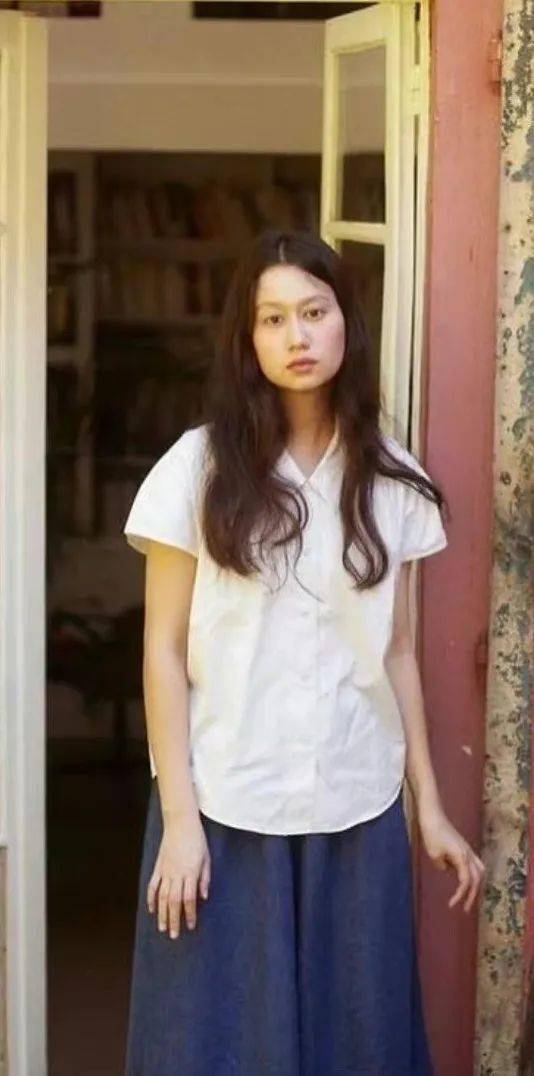 漂亮 基础款怎么穿出高级感？这些女设计师给的答卷可太漂亮了！