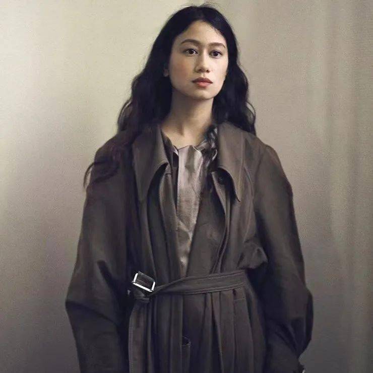 漂亮 基础款怎么穿出高级感？这些女设计师给的答卷可太漂亮了！