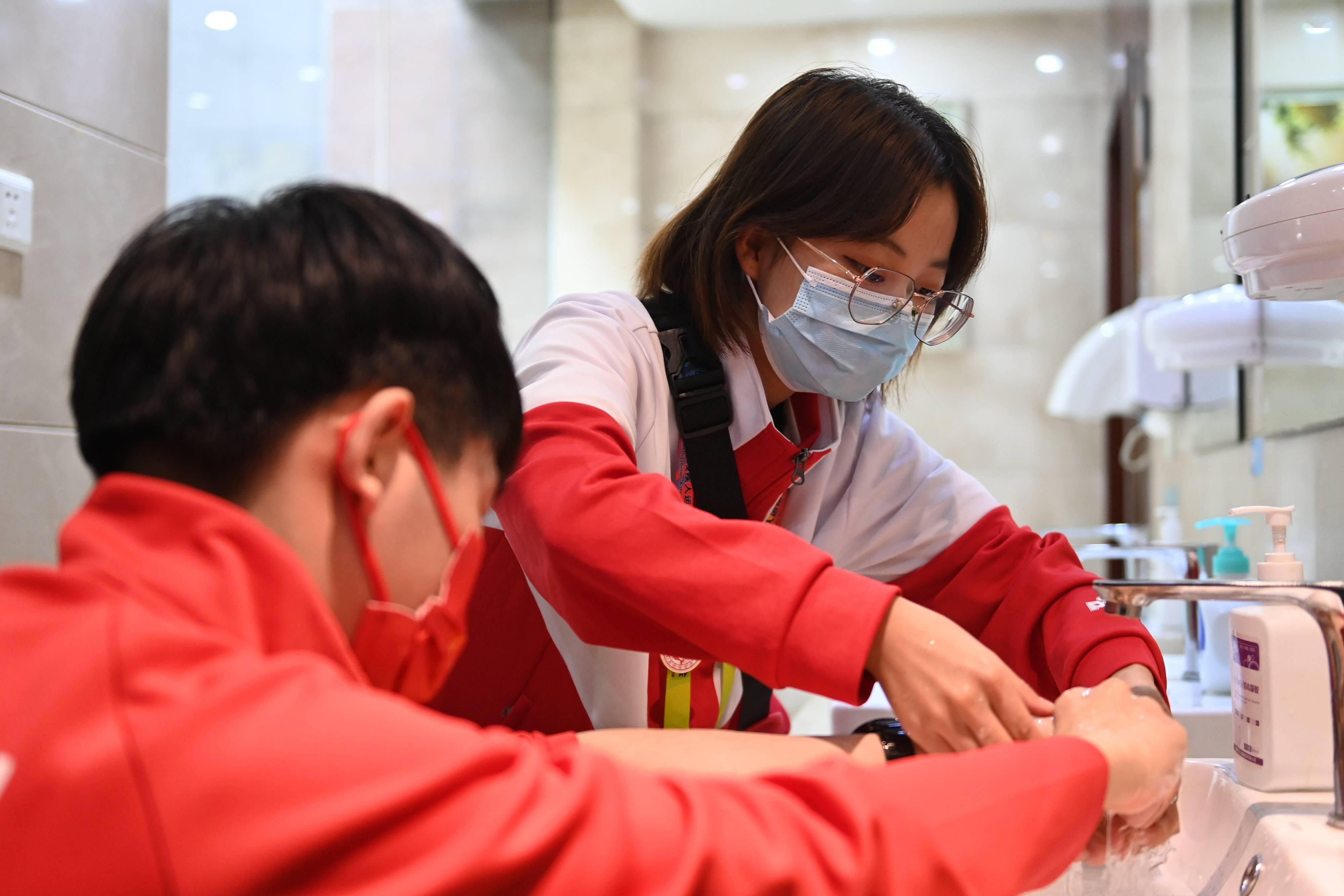 残运会随队志愿者的一天