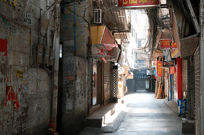 靠富士康几万员工养活,当地村民都不愿被拆迁_南黑窑