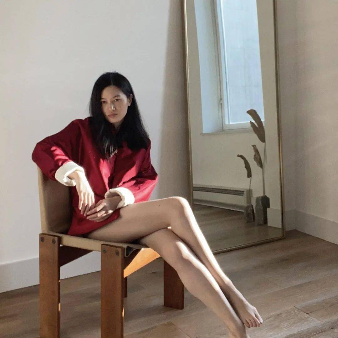 漂亮 基础款怎么穿出高级感？这些女设计师给的答卷可太漂亮了！